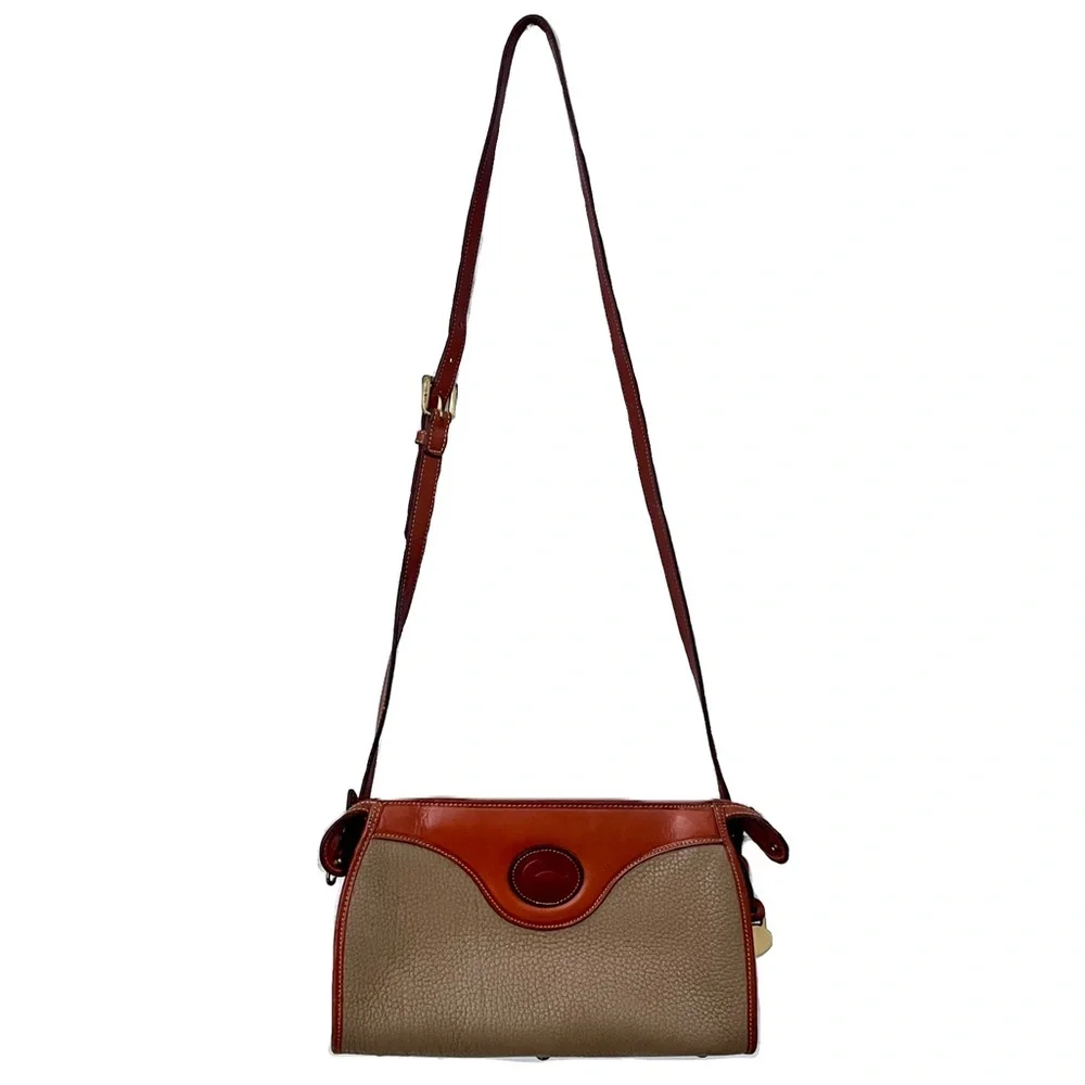 Vintage Dooney & Bourke Taupe Pebble Leather ‘Large Zip Top’ Crossbody Bag